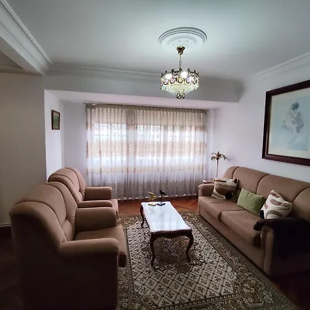 Ciudad De La Cultura Lägenhet